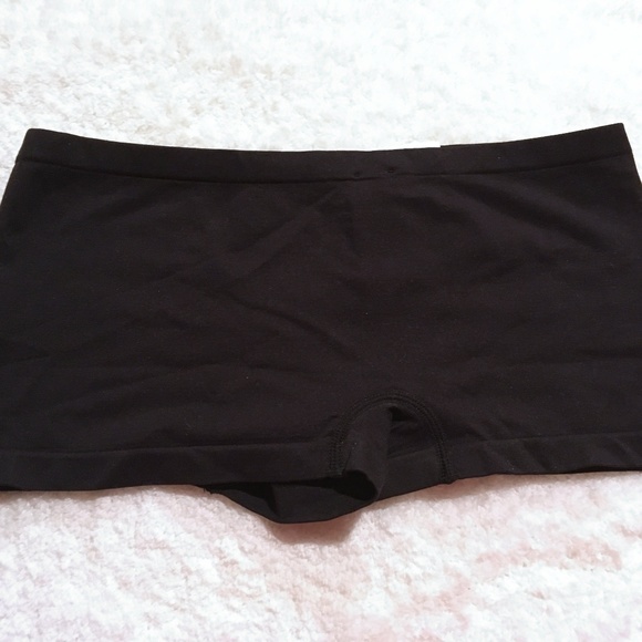 Calvin Klein Intimates & Sleepwear New Calvin Klein Pure Seamless